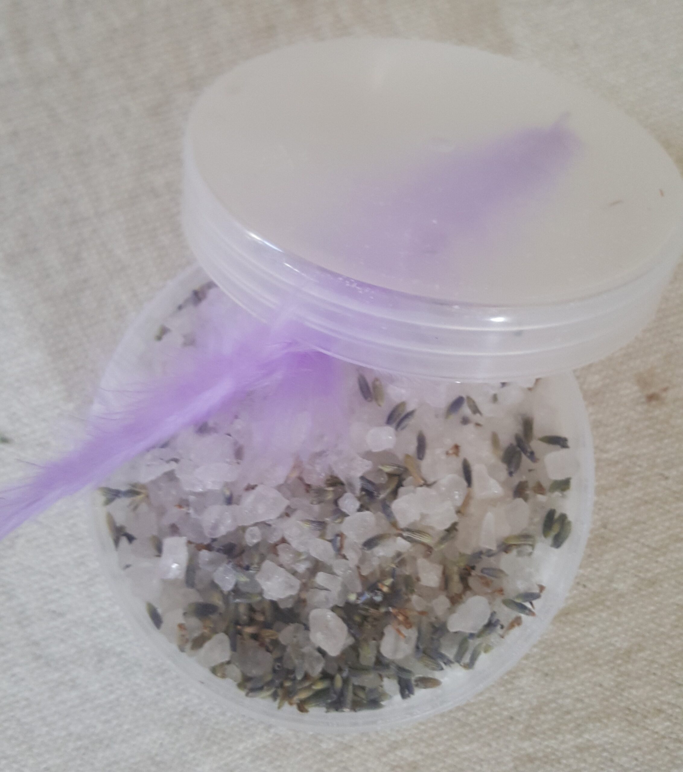 BS006 Relaxing Bath Salt Lavender - Image 4