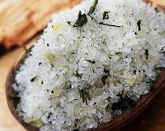 BS011 Relaxing Bath Salt Sage - Image 2