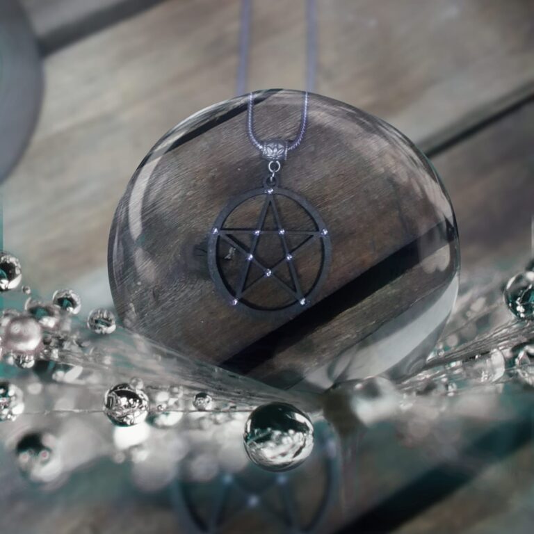 J1999 Pentacle Protection Necklace